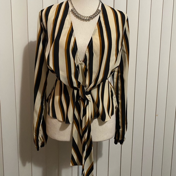 privy Tops - Tops/Blouses 👚